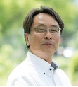 Associate Professor Yoshito TAKEMOTO